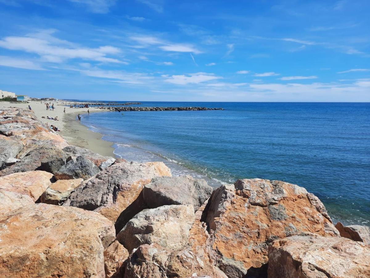 Apartamento Au Barcares, Vue Magnifique Sur Le Port Et La Mer Le Barcarès Exterior foto